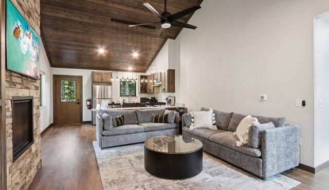 The Pine at Treetop Villas