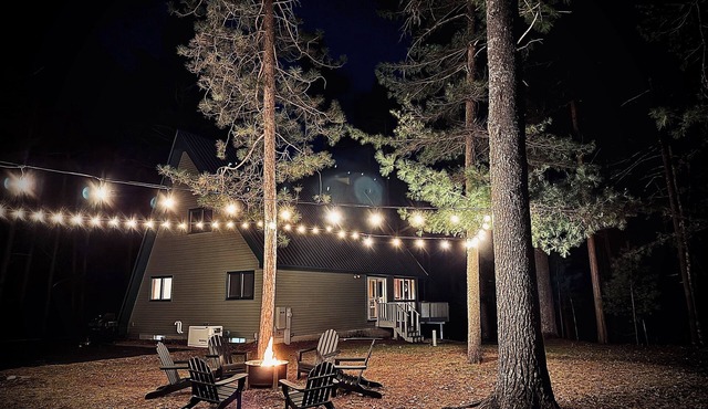 The Pines at Bear Lake - Superb Cabin in Hazelhurst - 3 Bed, 2 Bath