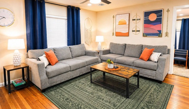 The Pinewood House | Near USAO + Close to Downtown