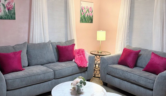 The Pink House/Girls Trip+Family Friendly/10 minutes to Downtown Chattanooga