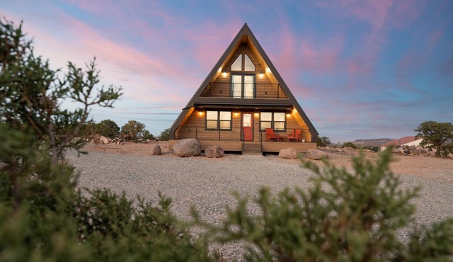 The Pinyon House With Excellent Views