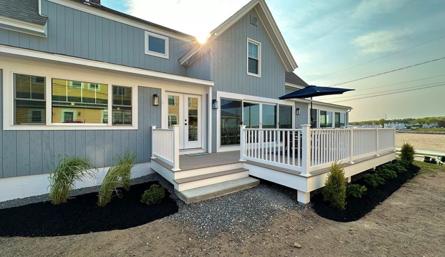 The Pioneer - York Beachfront living