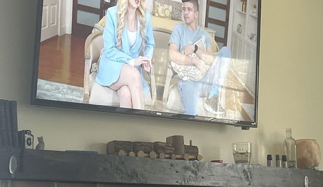 The place is being renovated. Will be updating pictures all week with progress.