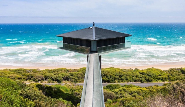 The Pole House - At Fairhaven