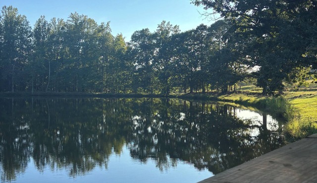 The Pond House – Peaceful Farm Retreat in Cleveland County, NC