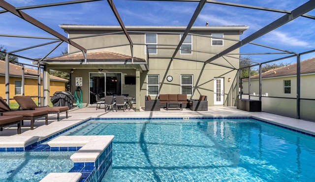 The Pool House-HUGE South Pool-Conservation View!