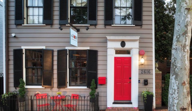 The Poppy Georgetown Guesthouse and Gardens