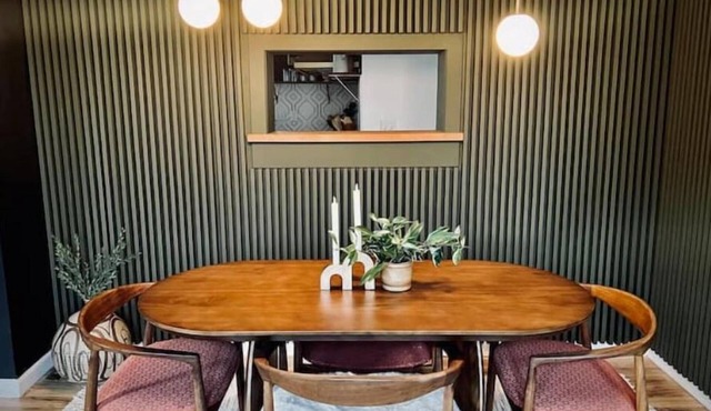 The 'Posh Pickle'- Chic & Uniquenn