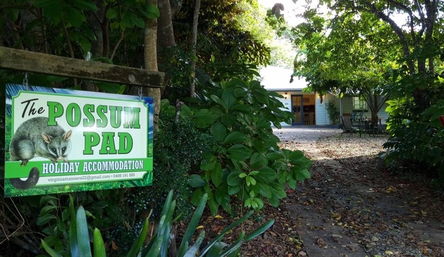 The Possum Pad Yungaburra Village. Walk to Restaurants, Historic Pub