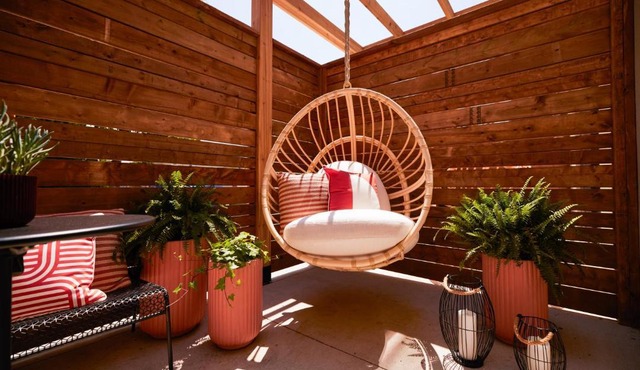 The Postmark Hotel