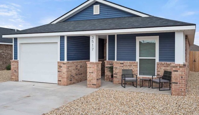 The Potter's House - 2BR/2BA - Cozy New Build