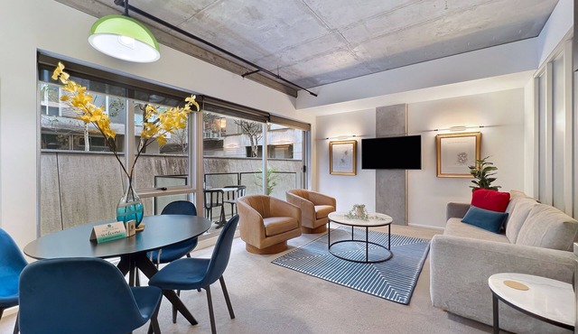 The Powlett by Ready Set Stay- East Melbourne