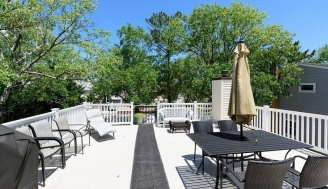 The prefect beach get away duplex with a roof deck