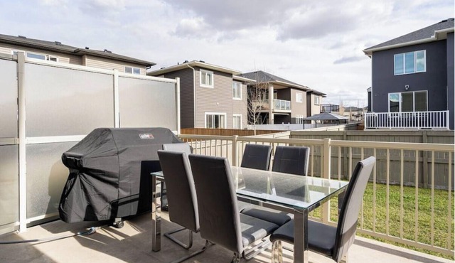The Premier Suite | 321Mbps WiFi | Perfect Stays