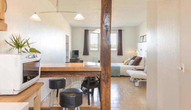 The Presles Farm "Côté Cour" - 35 m2 - 2/4 pers in the heart of the fields