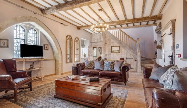 The Priory Gatehouses - Luxury Cottages