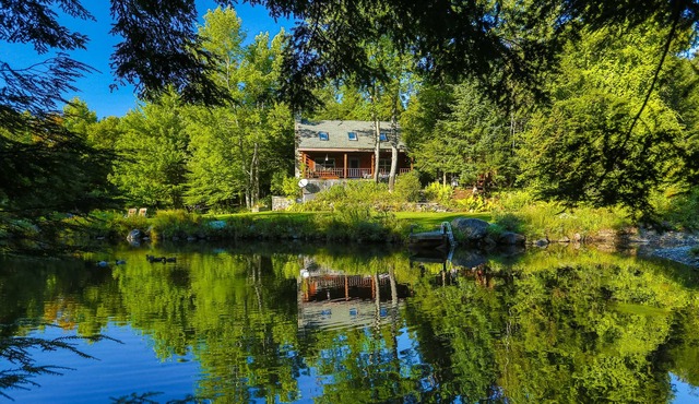 The Private Fairytale Cabin of Your Dreams in Stowe! Featured in VRTravel!