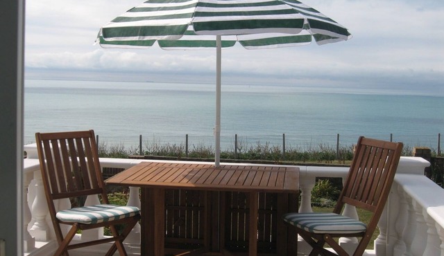 The Promenade - sea, views & al fresco dining nr Brighton!