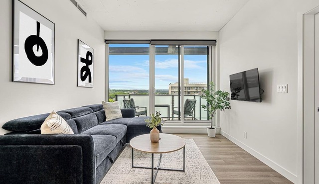 The Pulse - Central unit in Kensington!