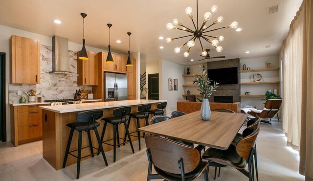 The Q by Velo - Stylish Mid-Century Modern Home