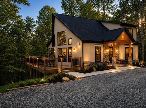 The Quana - Hot tub, fire pit, and Huge Entertainment Area