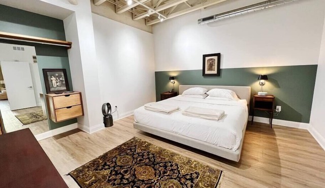 The Quarters | Suite 1