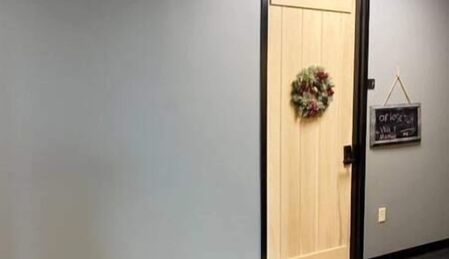 The Quarters | Suite 5