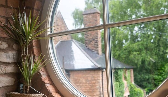 The Queen's Chew Magna