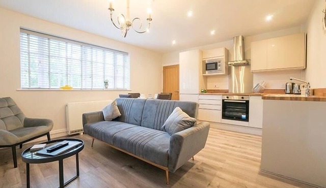 The Queens Arms Apartments