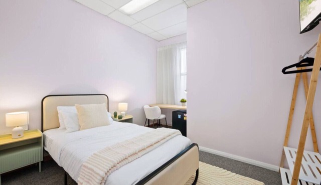 The Quiet Nook | King Single, Restaurants, Cafes