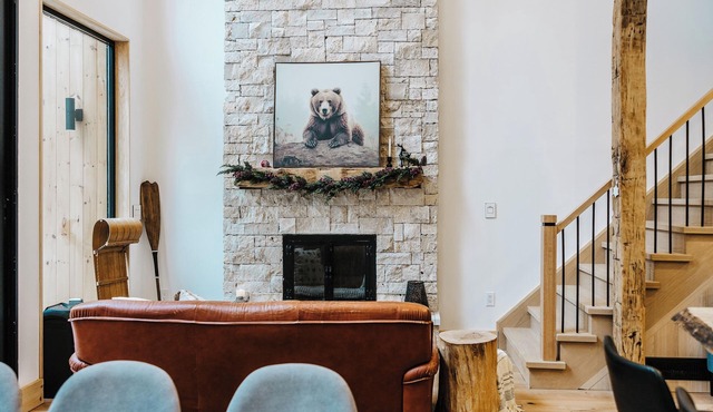 The Quiet Place —a Scandinavian-style Cottage.