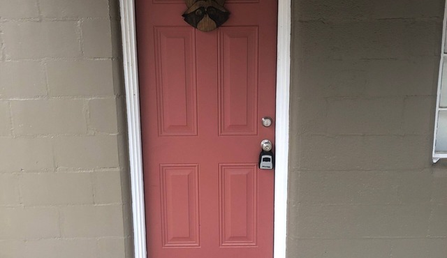 The Raccoons Den in the quaint Village of Aurora