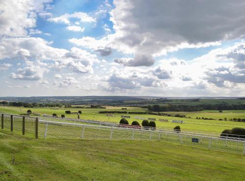 The Racecourse Lodge