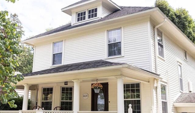 The Railway Retreat - Downtown Sylvania