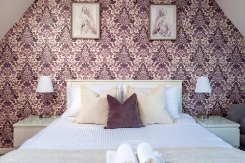 The Rainbow Retreat -Spacious 5-Bed Home -Long-Stay Friendly -Ideal for Contractors & Families