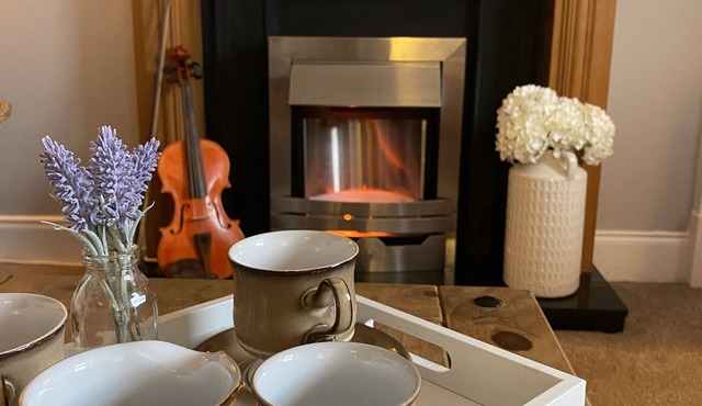 The Ramblers Rest - recently renovated, pet friendly, close to amenities/walks.