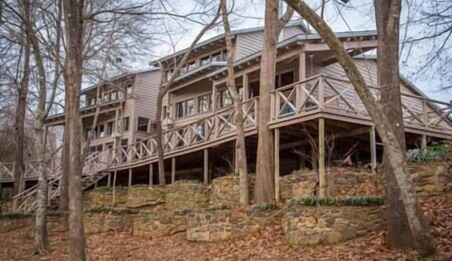 The Ranch at River's Bend- Cabin 3-Ritz on the River