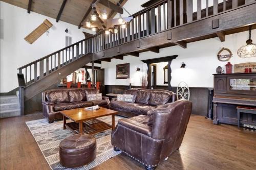 The Ranch House at Shay Meadows by Big Bear Vacations