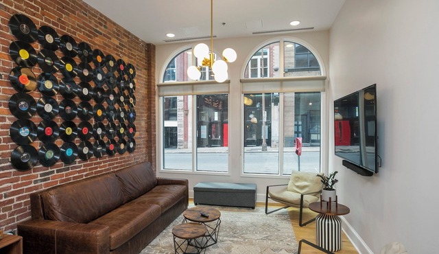 The Record Room -steps to Broadway & Printer’s Alley