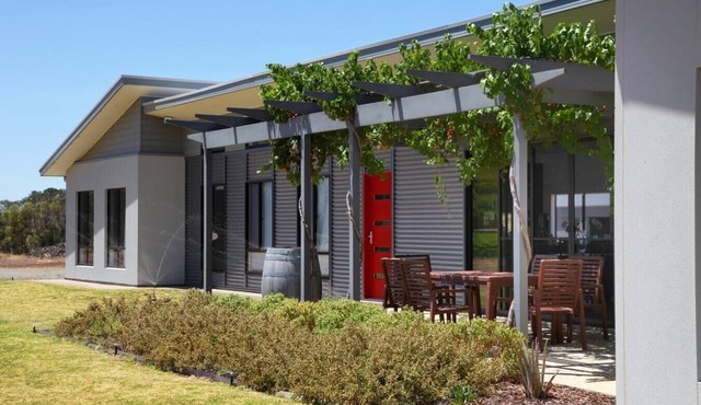 The Red Door @ Barossa Valley ★Vineyard View★