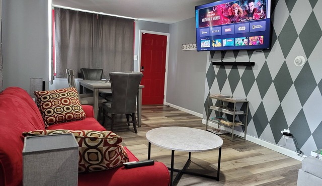 The Red Door Internet Coffee Comfort