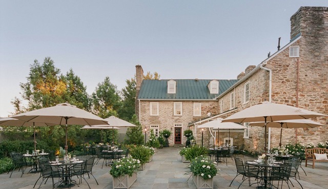 The Red Fox Inn & Tavern