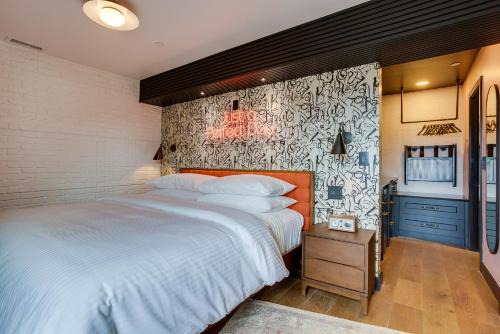 The Reed at The Louie Boutique Motel, Private Sauna! Walk to Everything!