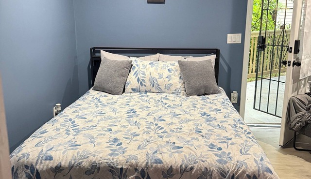 The Refresh Room—Your Oasis Away from Home!