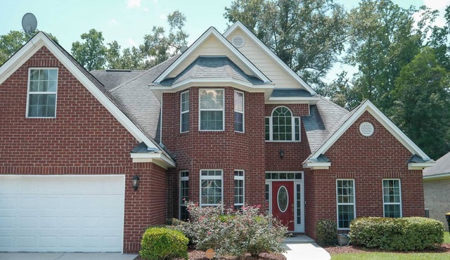 The Relaxation GetawaynSleeps 10 4 bedrooms 3.5 baths