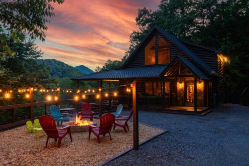 The Remedy at Blue Ridge - mountain view cabin with hot tub and two fire pits