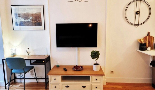 The Republik - Cosy Studio with AC, well located !