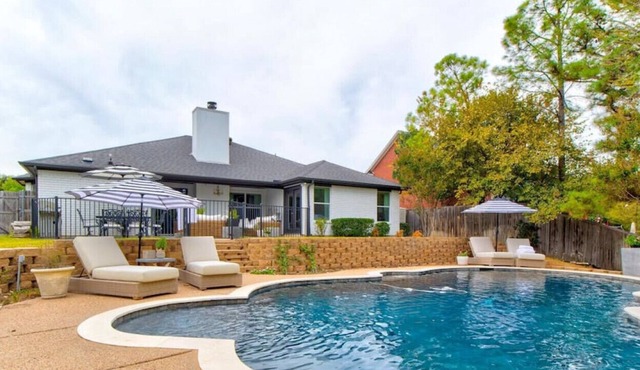 THE Residence at Seven6 w/Pool+