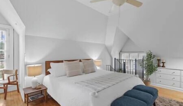 The Residence at Uplifting Mansion