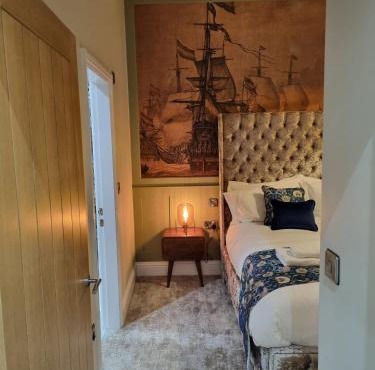 The Resolution Hotel